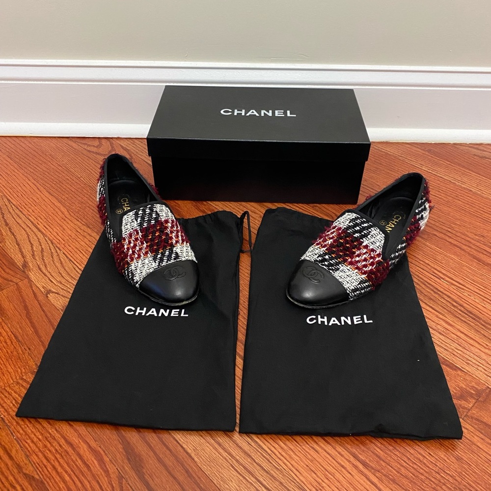 Chanel tweed loafer